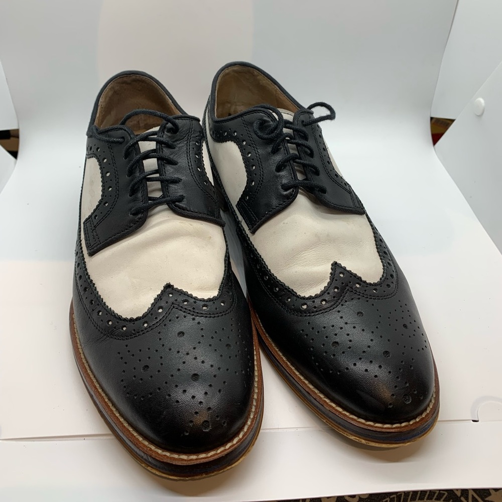 Johnston & Murphy Conrad Black White Wingtip. 9.5